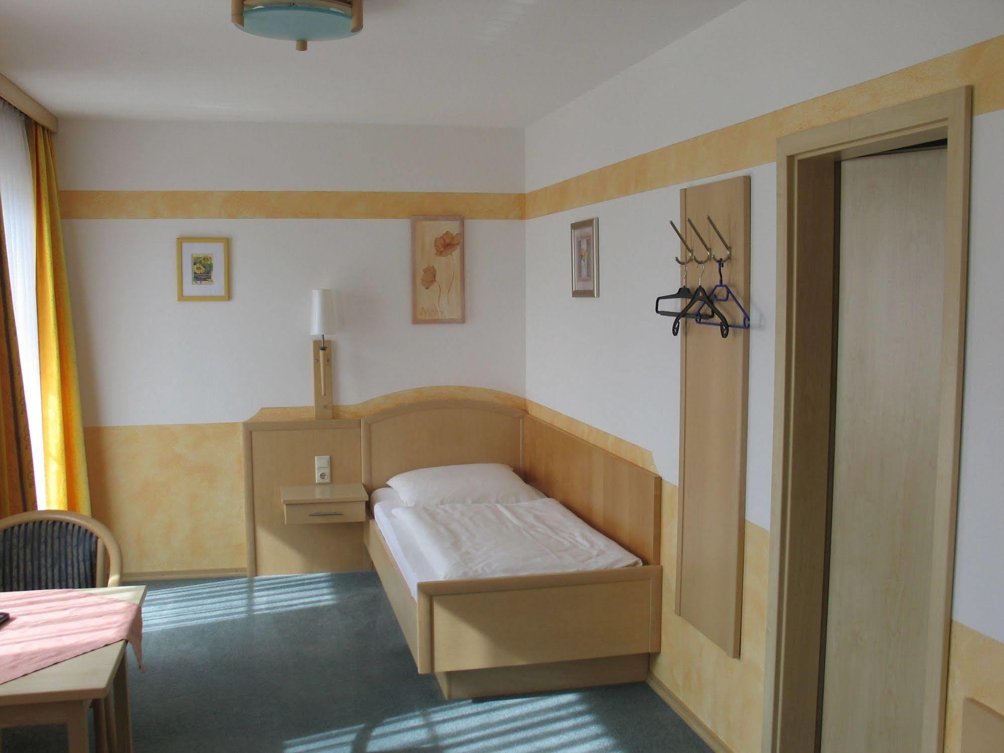Hotel Garni Hopfengold Wolnzach Luaran gambar