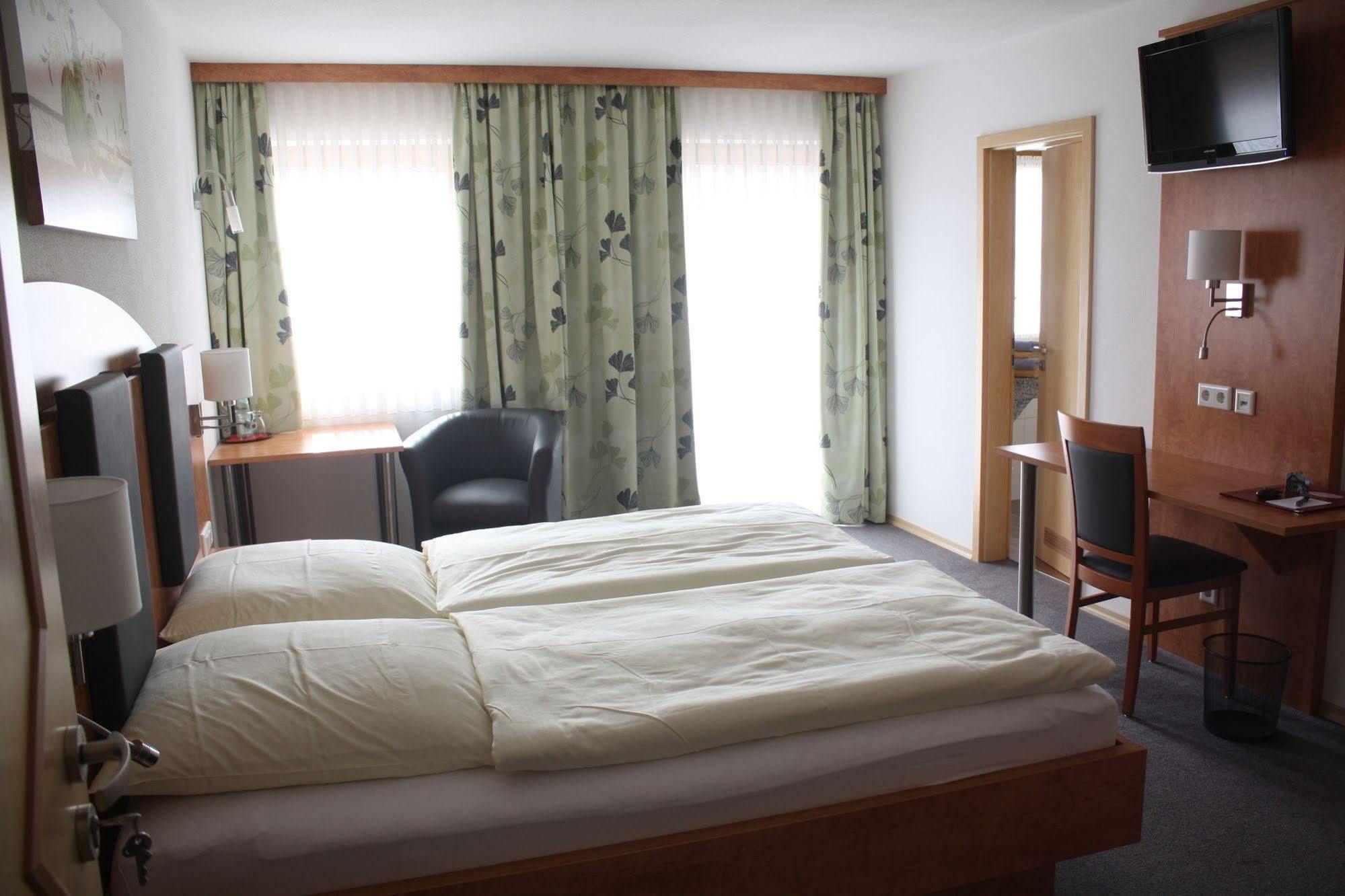 Hotel Garni Hopfengold Wolnzach Luaran gambar