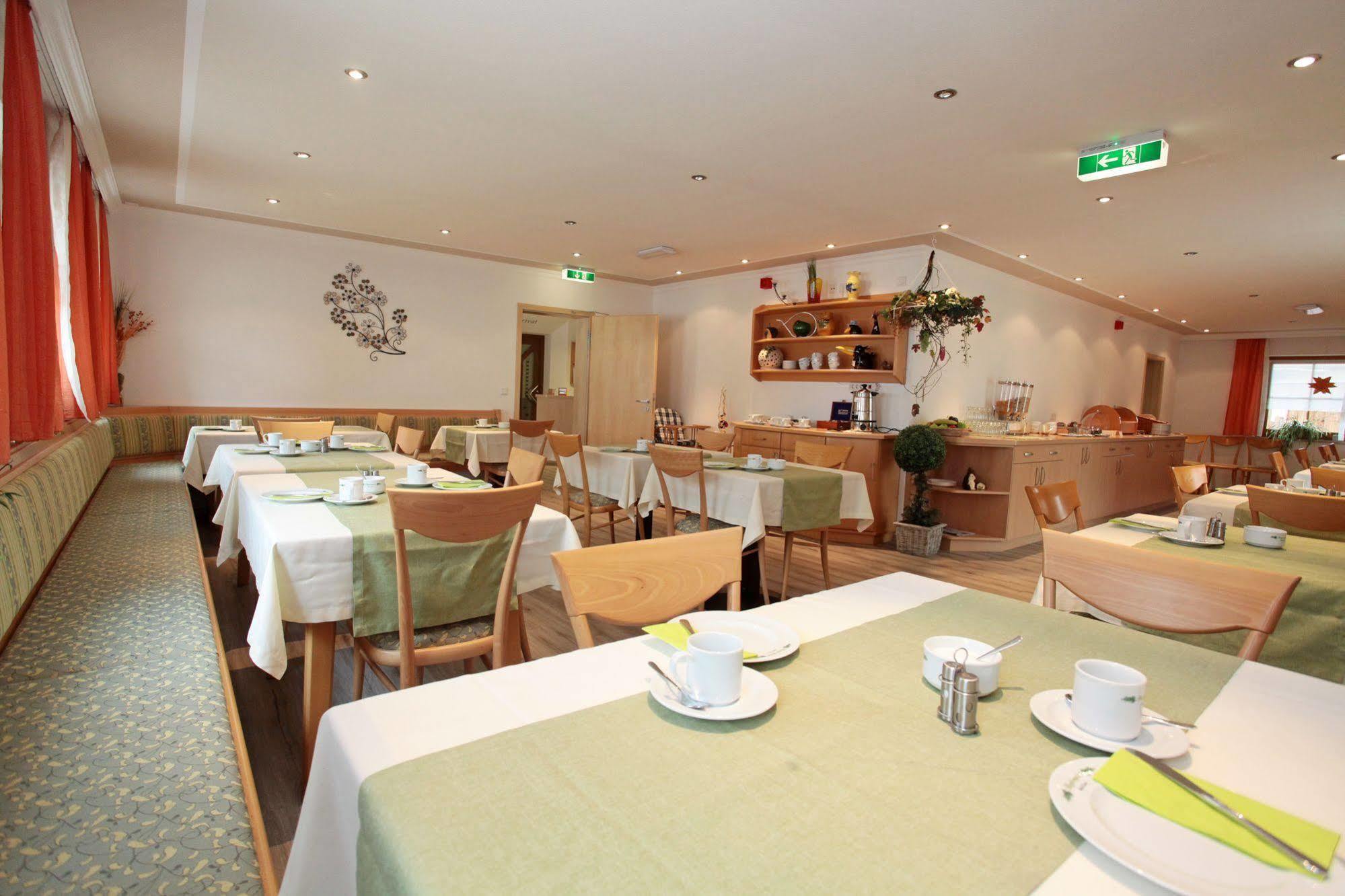 Hotel Garni Hopfengold Wolnzach Luaran gambar