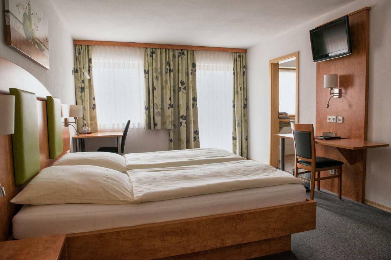Hotel Garni Hopfengold Wolnzach Luaran gambar
