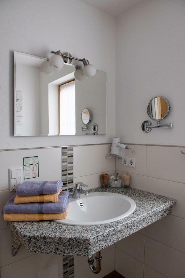 Hotel Garni Hopfengold Wolnzach Luaran gambar
