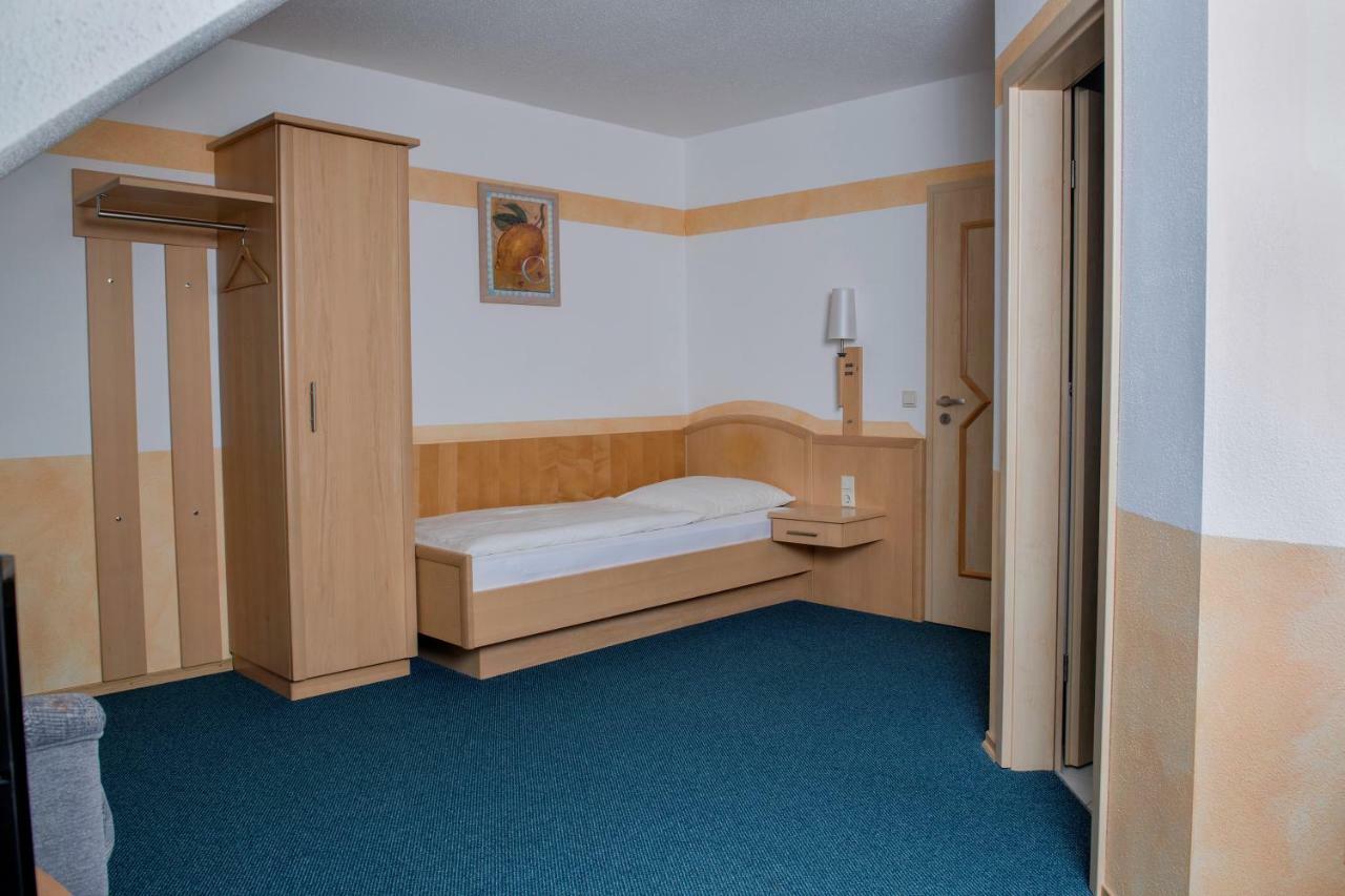 Hotel Garni Hopfengold Wolnzach Luaran gambar